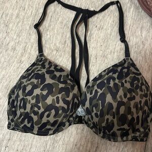 VS PINK Where Everywhere Push Up